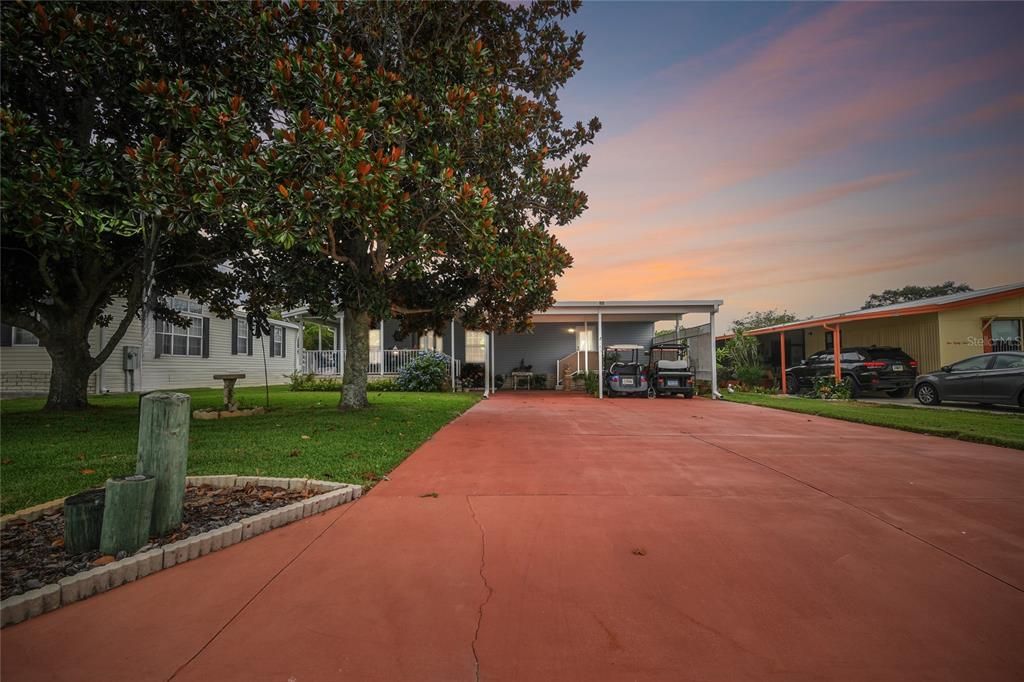 Recently Sold: $320,000 (3 beds, 2 baths, 1432 Square Feet)