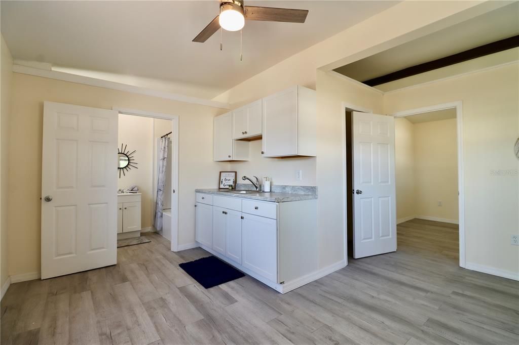 For Sale: $369,900 (3 beds, 2 baths, 1350 Square Feet)