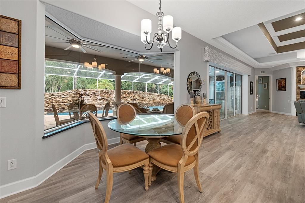 Breakfast Nook w/Gorgeous Pool Views