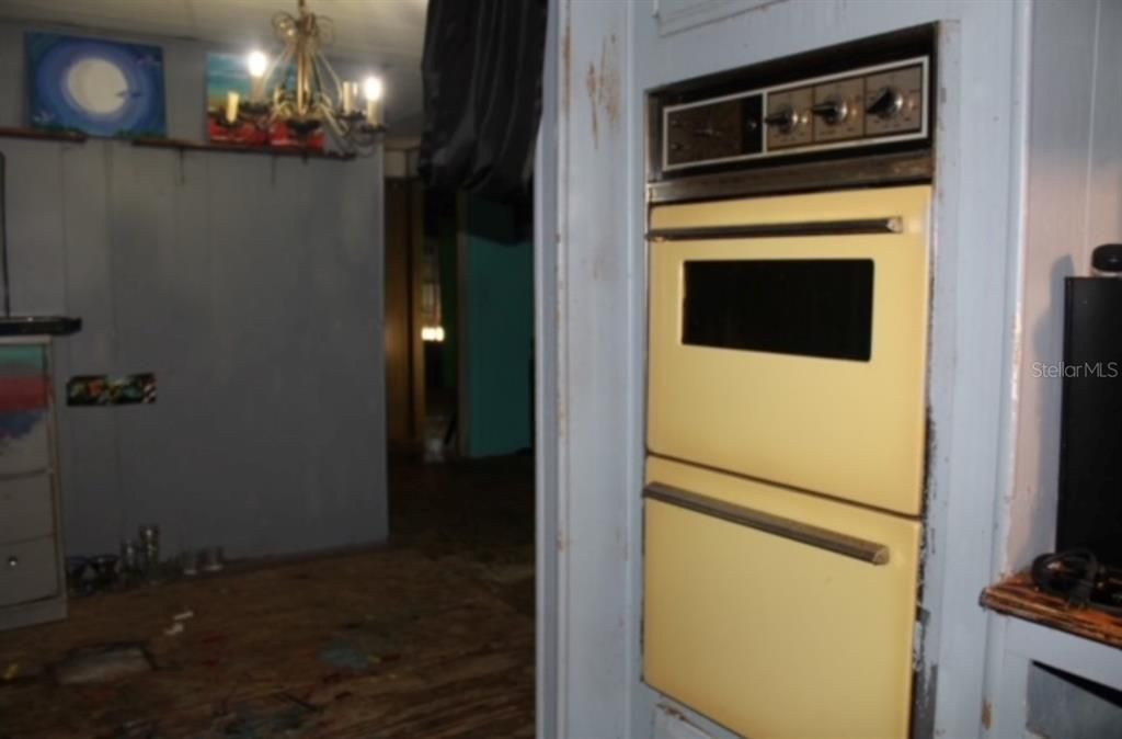 For Sale: $50,000 (3 beds, 2 baths, 1440 Square Feet)