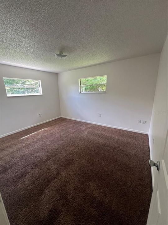 For Rent: $2,150 (3 beds, 2 baths, 1386 Square Feet)