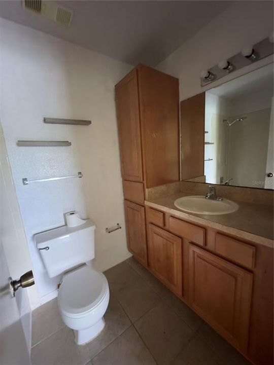 For Rent: $1,300 (1 beds, 1 baths, 673 Square Feet)