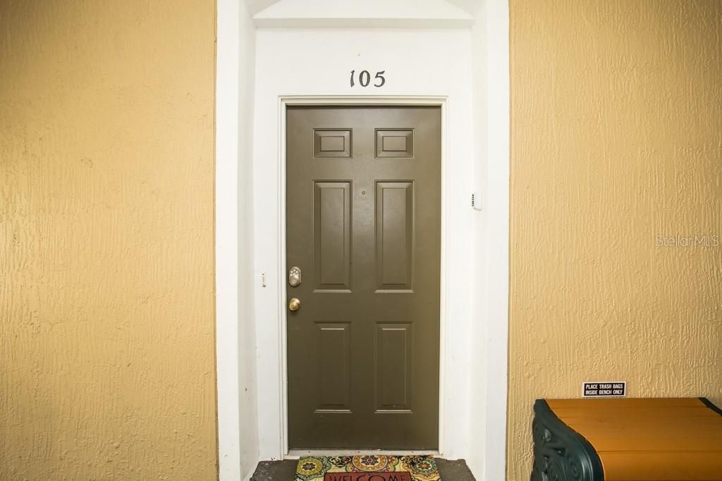 For Rent: $2,100 (3 beds, 2 baths, 1268 Square Feet)