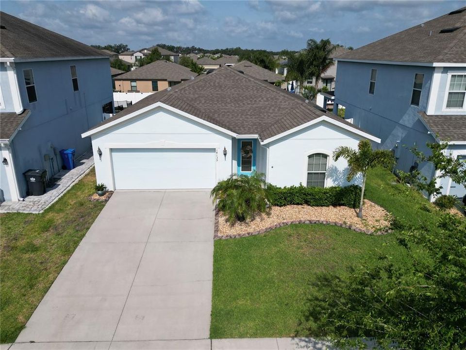 Active With Contract: $330,000 (3 beds, 2 baths, 1515 Square Feet)