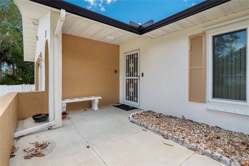For Sale: $325,000 (3 beds, 2 baths, 2134 Square Feet)