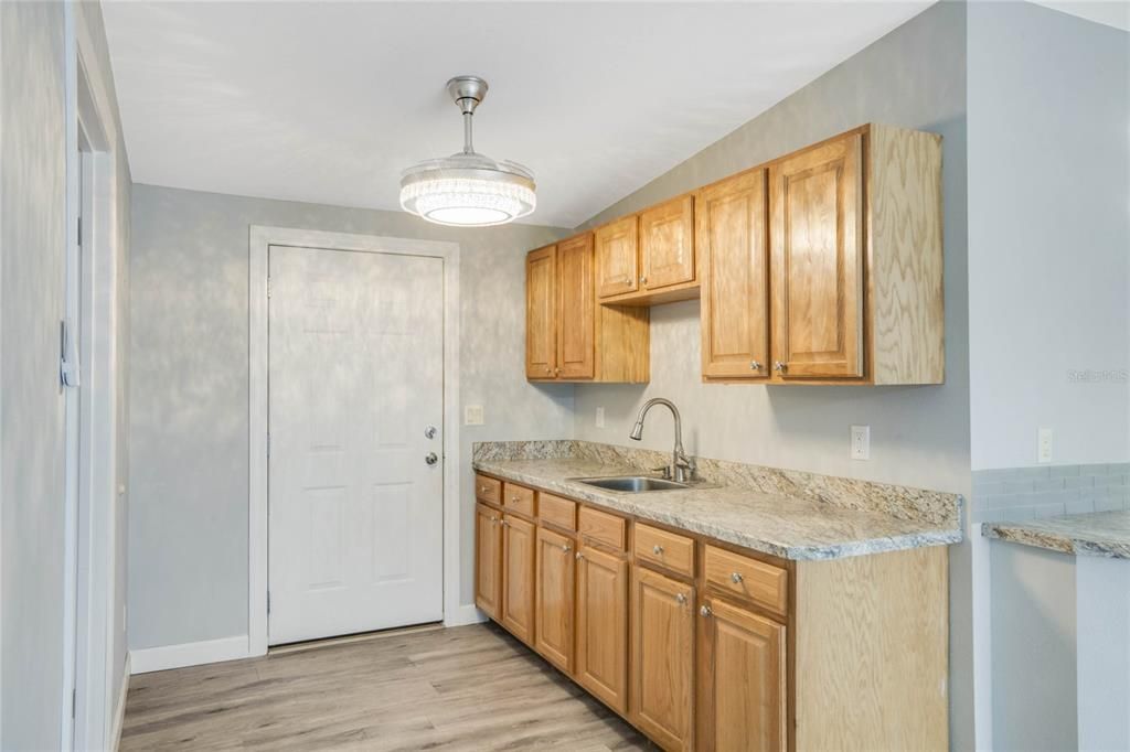 Active With Contract: $260,000 (4 beds, 2 baths, 2046 Square Feet)