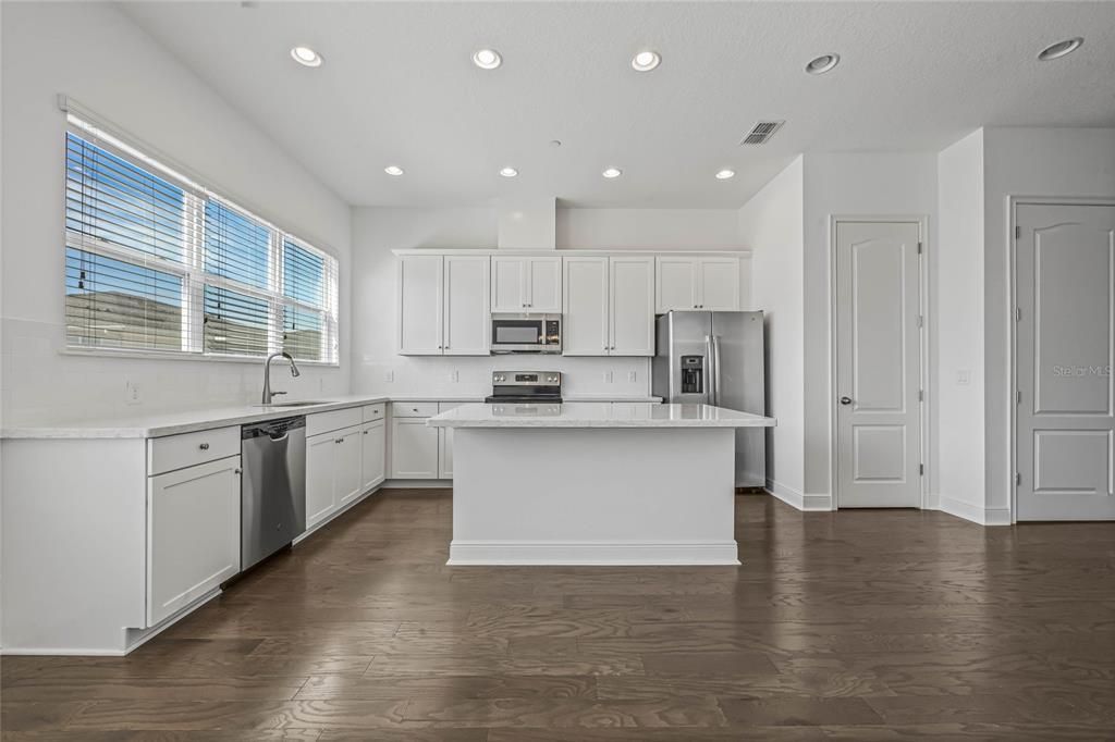 Active With Contract: $615,000 (4 beds, 3 baths, 2263 Square Feet)