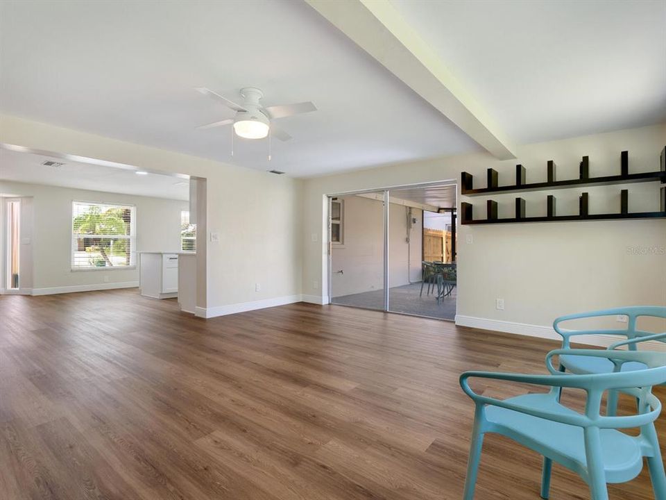 For Sale: $499,900 (3 beds, 2 baths, 1445 Square Feet)