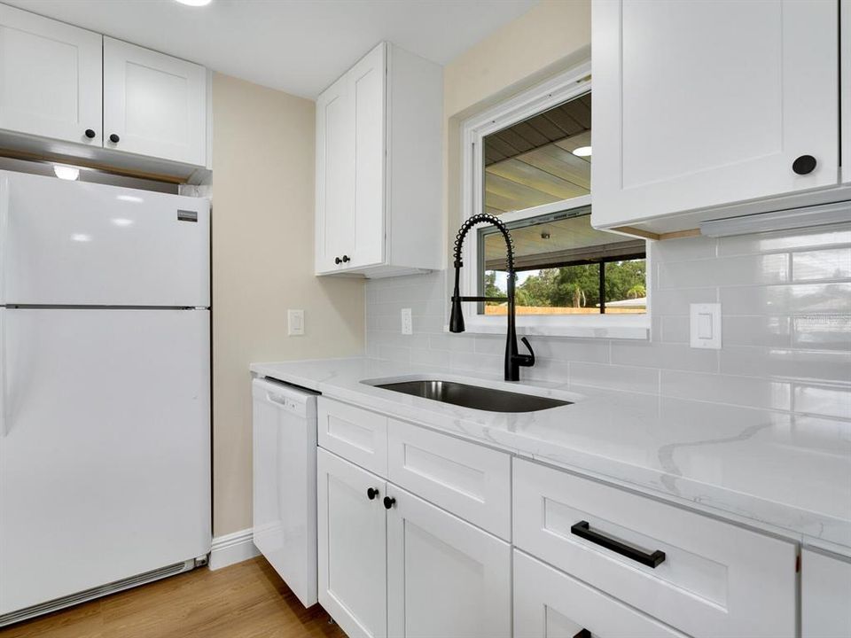 For Sale: $499,900 (3 beds, 2 baths, 1445 Square Feet)