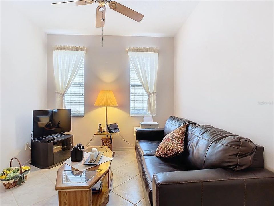 For Sale: $330,000 (2 beds, 2 baths, 1670 Square Feet)