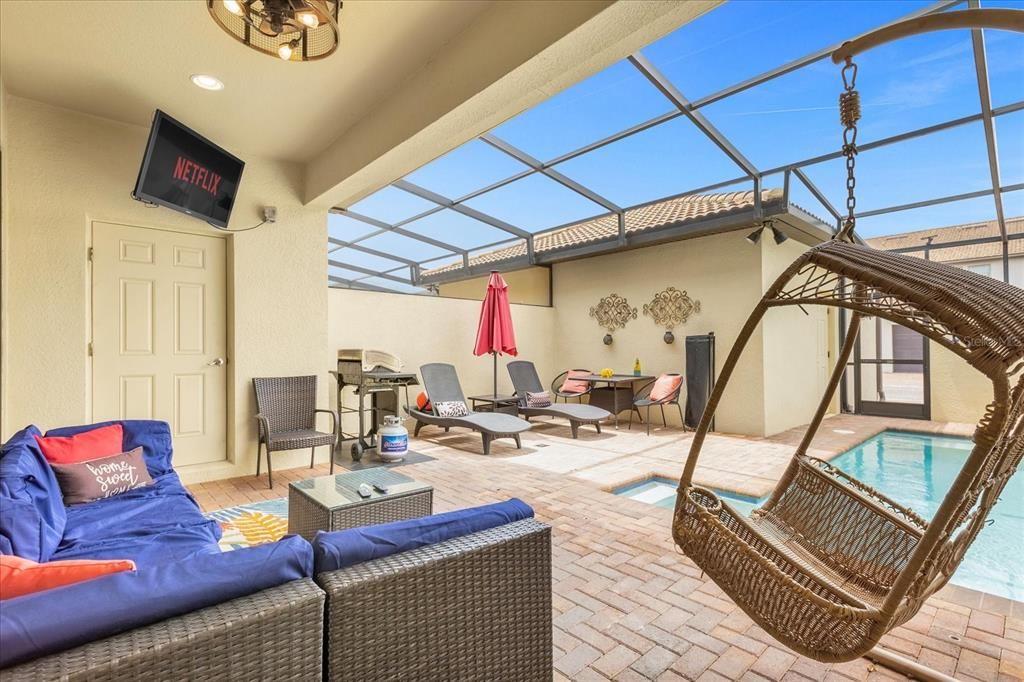 Outdoor Patio + Lanai