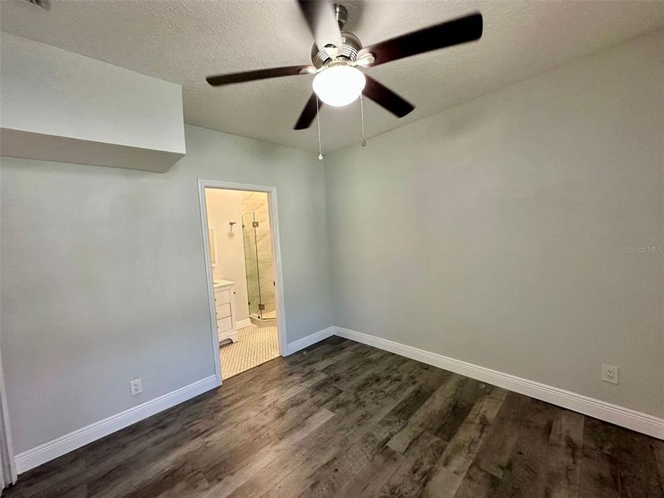 For Rent: $2,550 (3 beds, 3 baths, 3267 Square Feet)