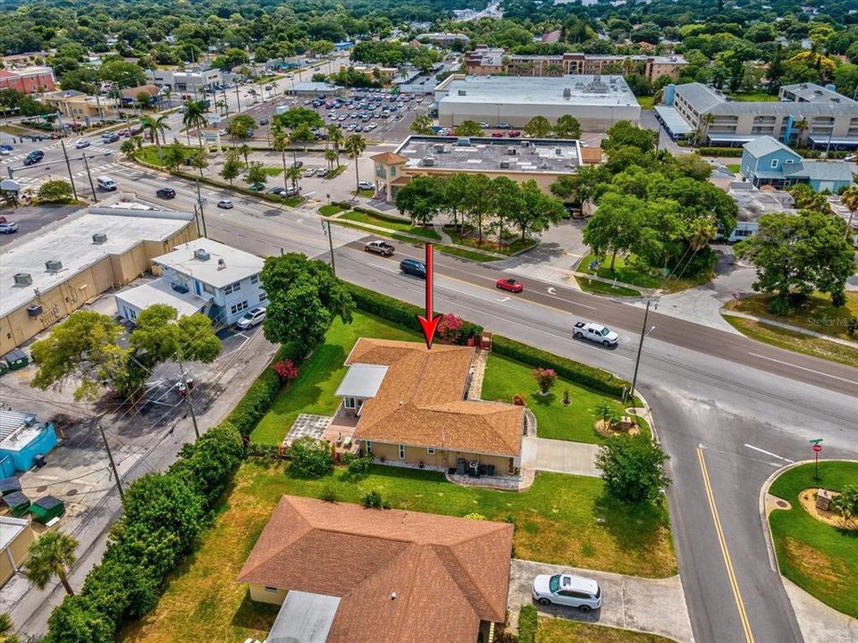 Active With Contract: $525,000 (3 beds, 2 baths, 1806 Square Feet)