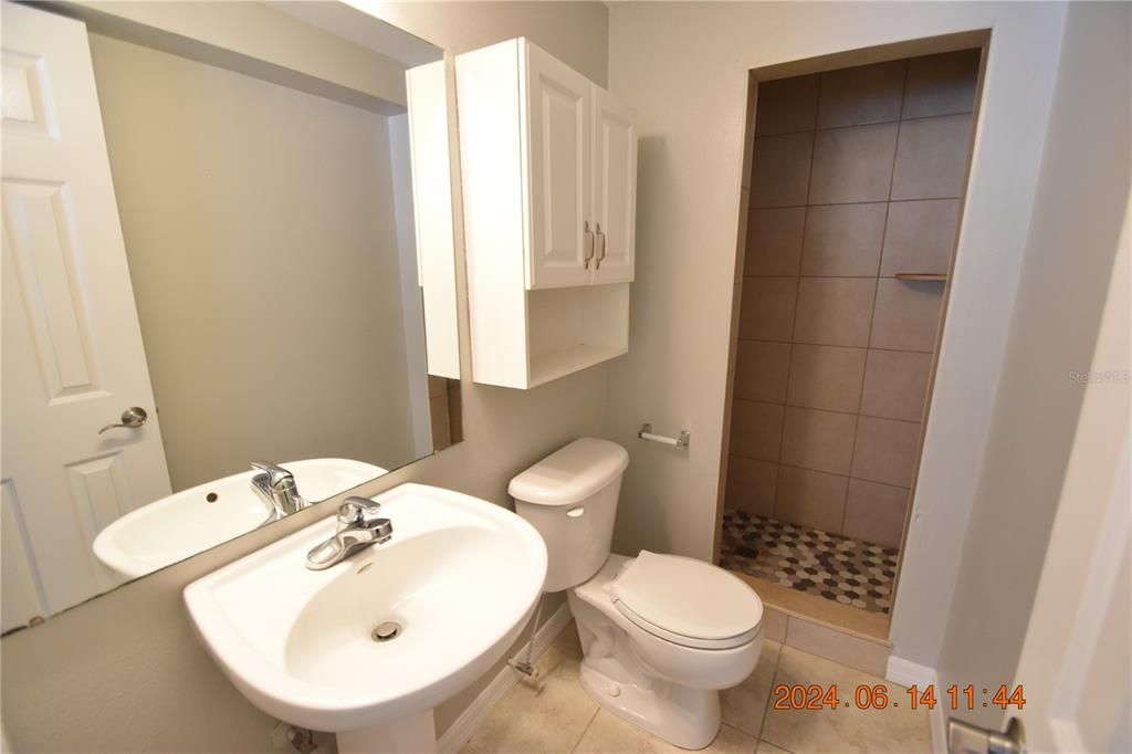 For Rent: $2,150 (2 beds, 2 baths, 792 Square Feet)