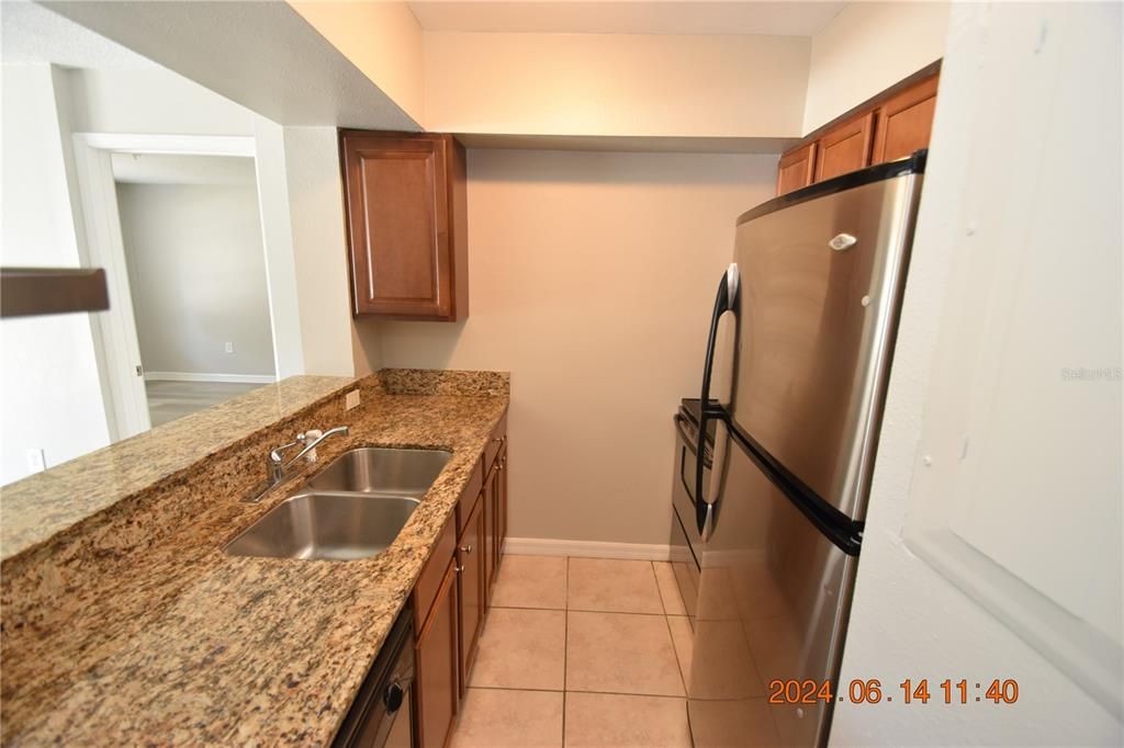 For Rent: $2,150 (2 beds, 2 baths, 792 Square Feet)