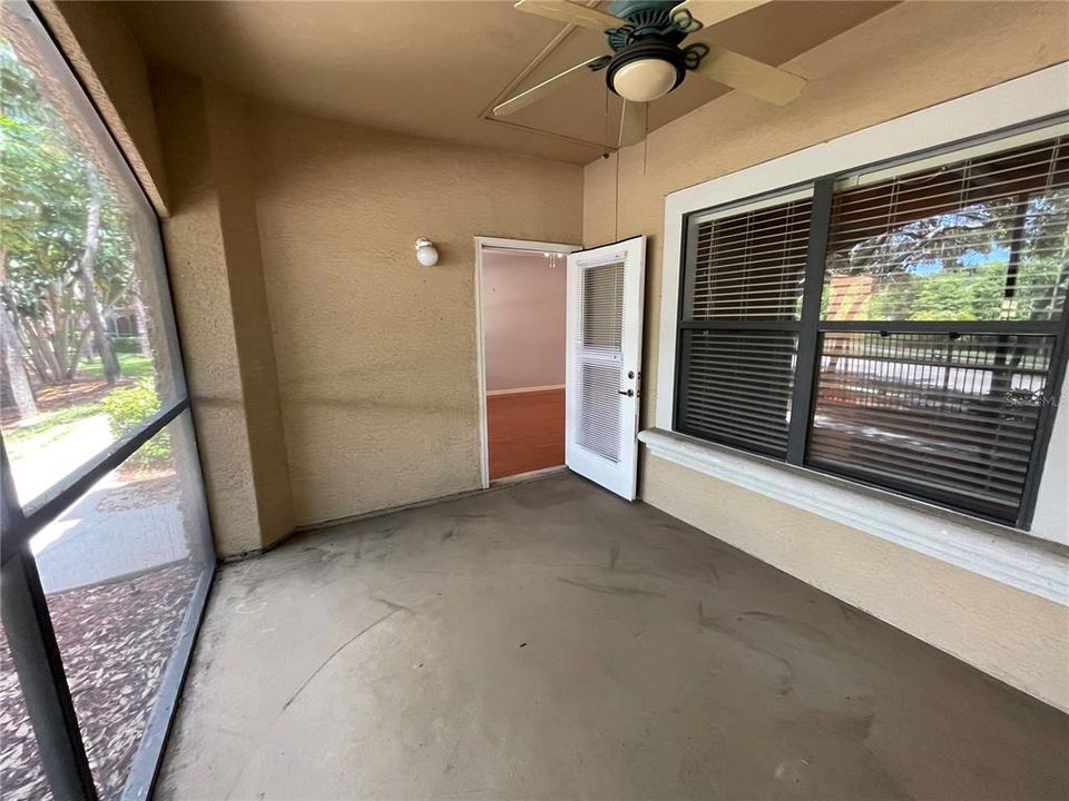 For Rent: $2,200 (3 beds, 2 baths, 1405 Square Feet)