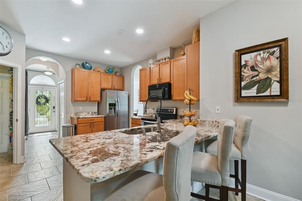 For Sale: $389,900 (3 beds, 2 baths, 1824 Square Feet)