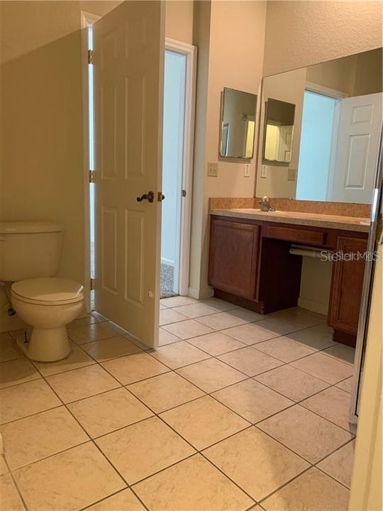 For Rent: $1,900 (3 beds, 2 baths, 1433 Square Feet)