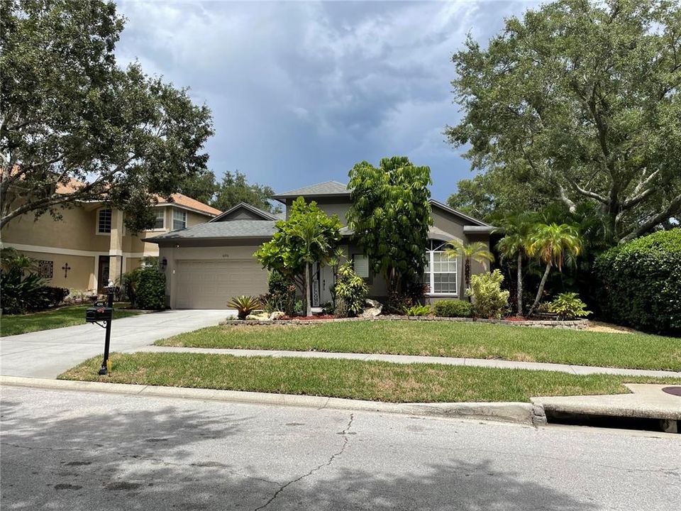 Active With Contract: $3,800 (4 beds, 2 baths, 2254 Square Feet)