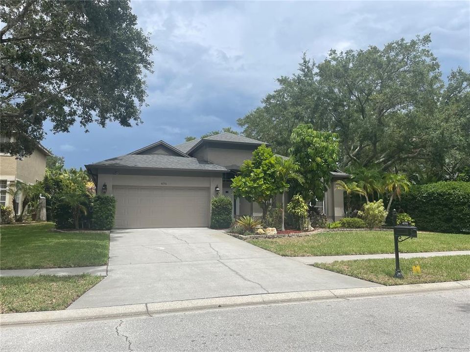 Active With Contract: $3,800 (4 beds, 2 baths, 2254 Square Feet)