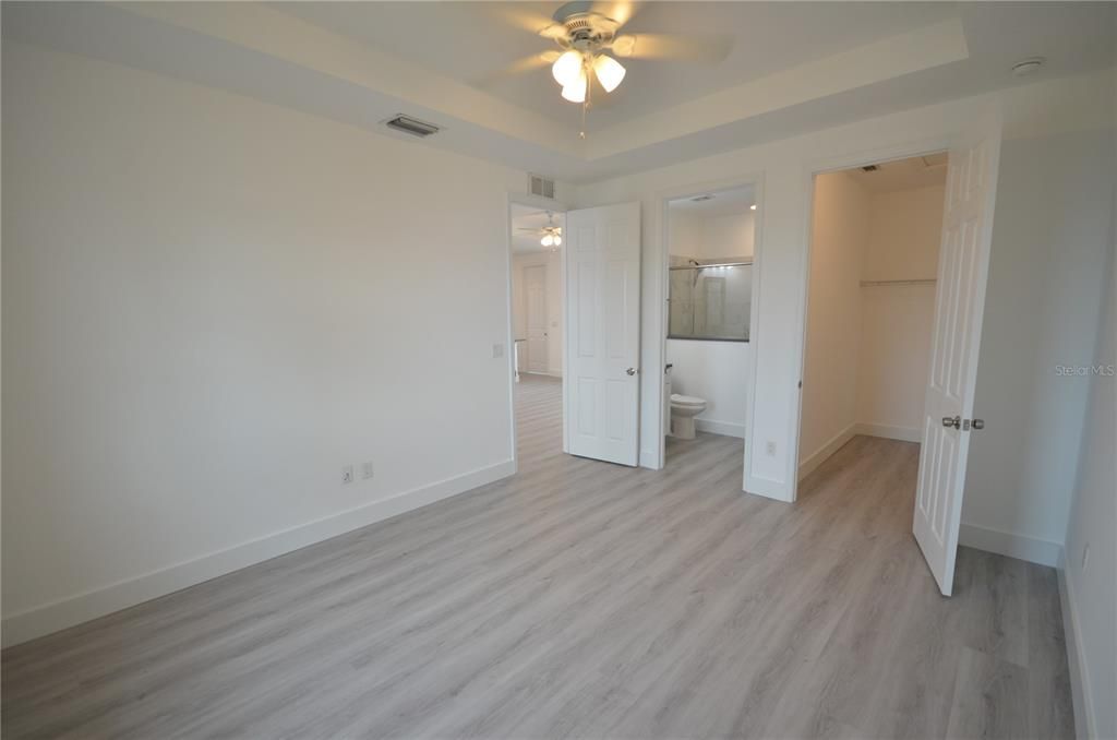 For Rent: $2,150 (3 beds, 2 baths, 2618 Square Feet)