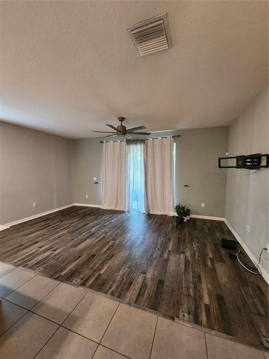 For Rent: $2,100 (3 beds, 2 baths, 1785 Square Feet)