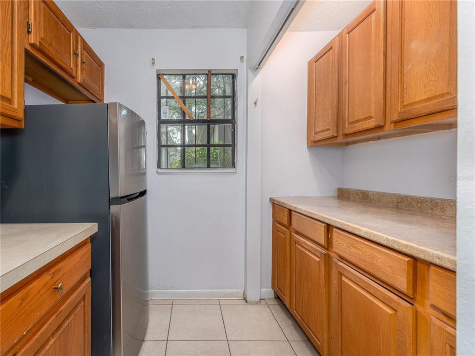 For Sale: $245,000 (2 beds, 2 baths, 1161 Square Feet)