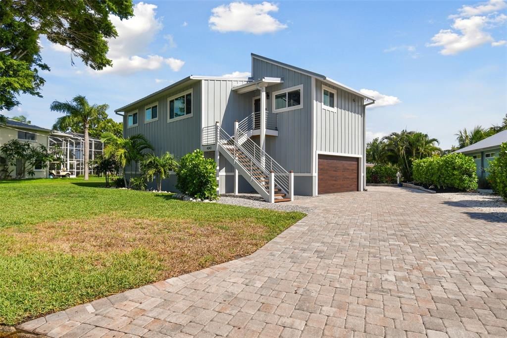 For Sale: $1,349,900 (3 beds, 3 baths, 2390 Square Feet)