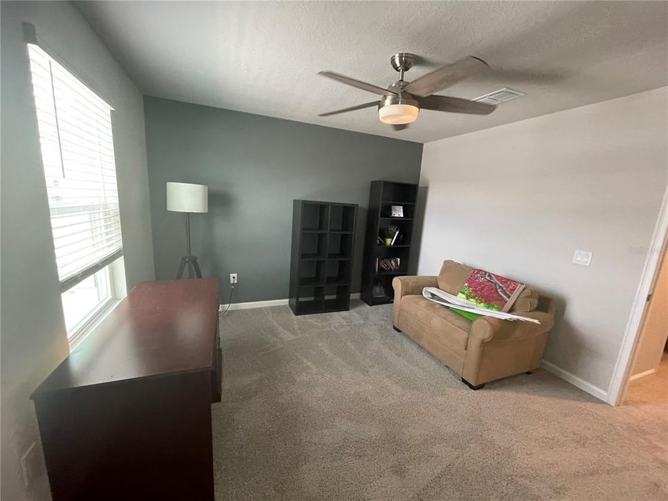 For Rent: $2,900 (3 beds, 2 baths, 2230 Square Feet)