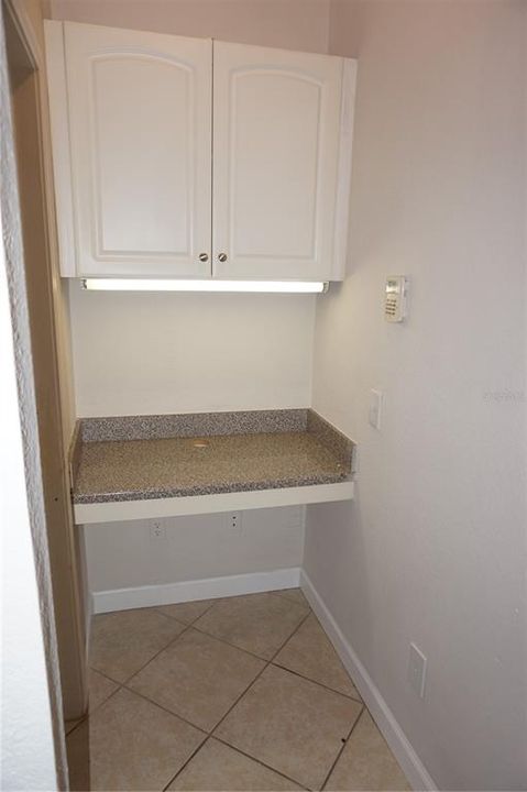 For Sale: $199,000 (1 beds, 1 baths, 535 Square Feet)