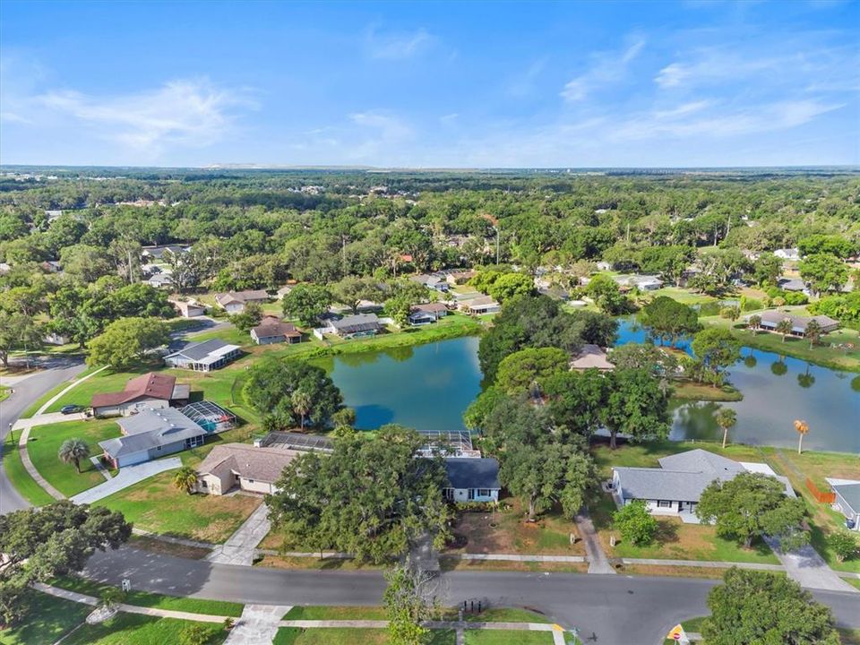 For Sale: $335,000 (3 beds, 2 baths, 1424 Square Feet)