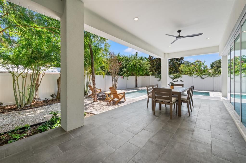 For Sale: $2,500,000 (4 beds, 4 baths, 3606 Square Feet)