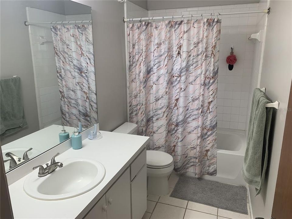 For Sale: $344,900 (3 beds, 2 baths, 1171 Square Feet)