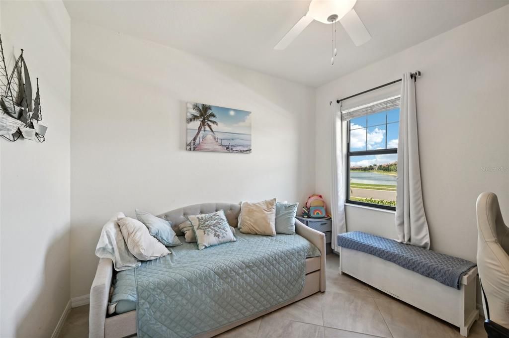 Active With Contract: $389,000 (2 beds, 2 baths, 1595 Square Feet)