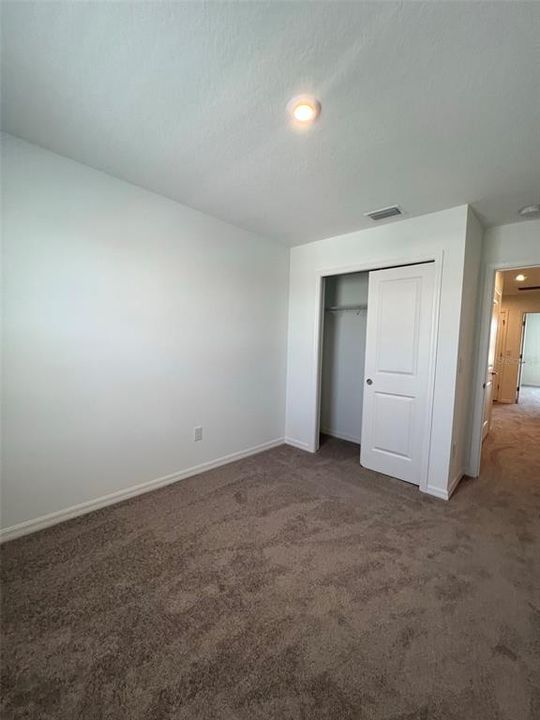 For Rent: $1,950 (3 beds, 2 baths, 1555 Square Feet)
