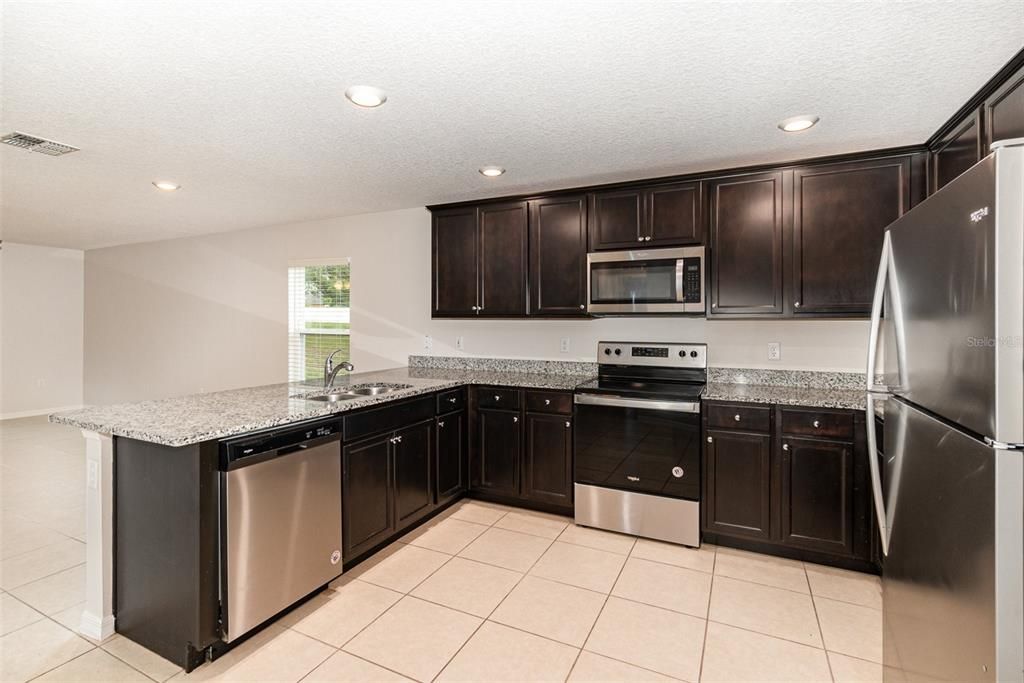 For Sale: $359,900 (4 beds, 2 baths, 1842 Square Feet)