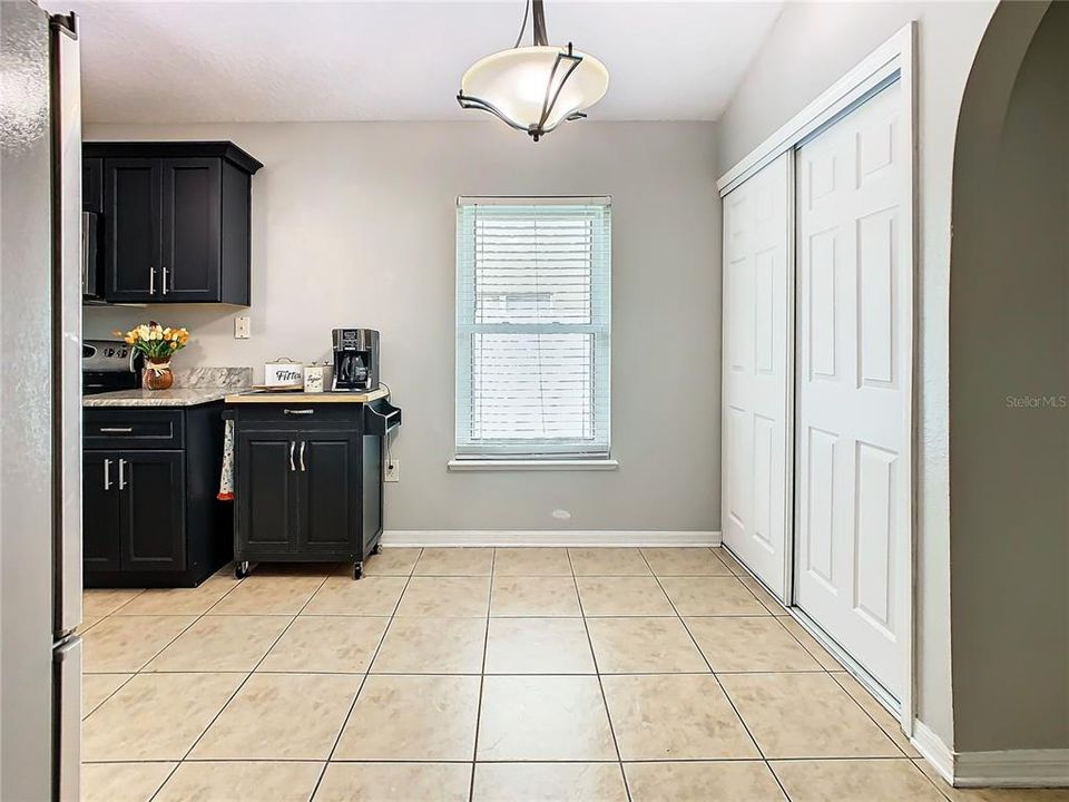 For Sale: $409,900 (3 beds, 2 baths, 1616 Square Feet)