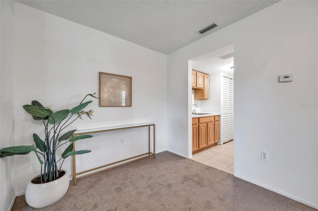 Recently Sold: $99,000 (1 beds, 1 baths, 475 Square Feet)