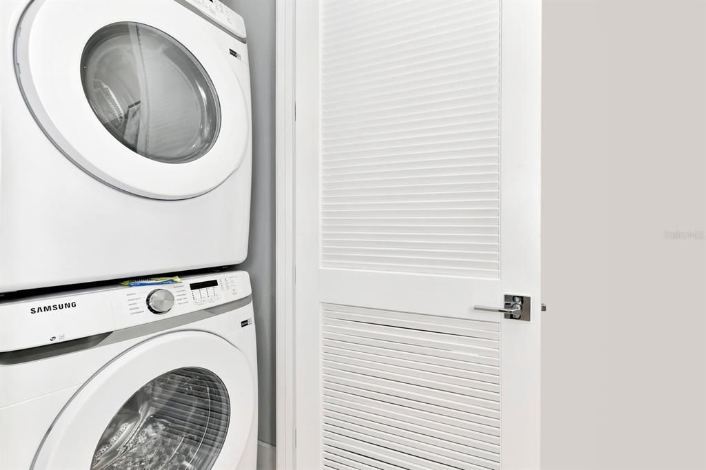 Washer & Dryer Combo