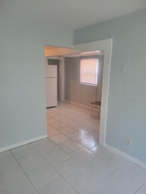 For Sale: $254,900 (2 beds, 1 baths, 634 Square Feet)