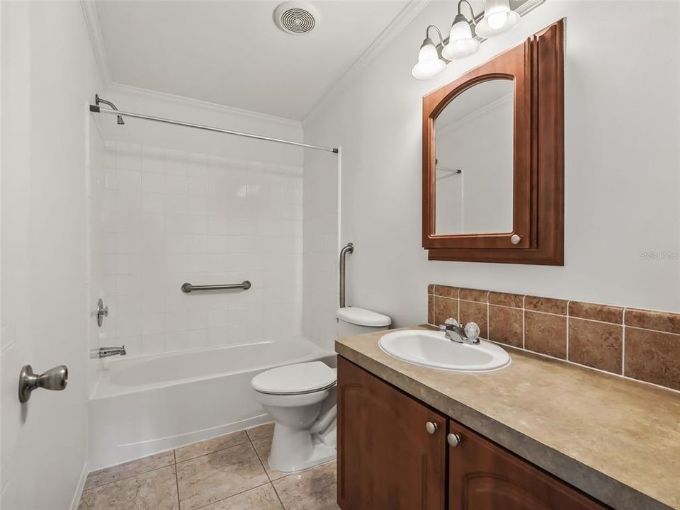 For Sale: $449,000 (3 beds, 2 baths, 1512 Square Feet)