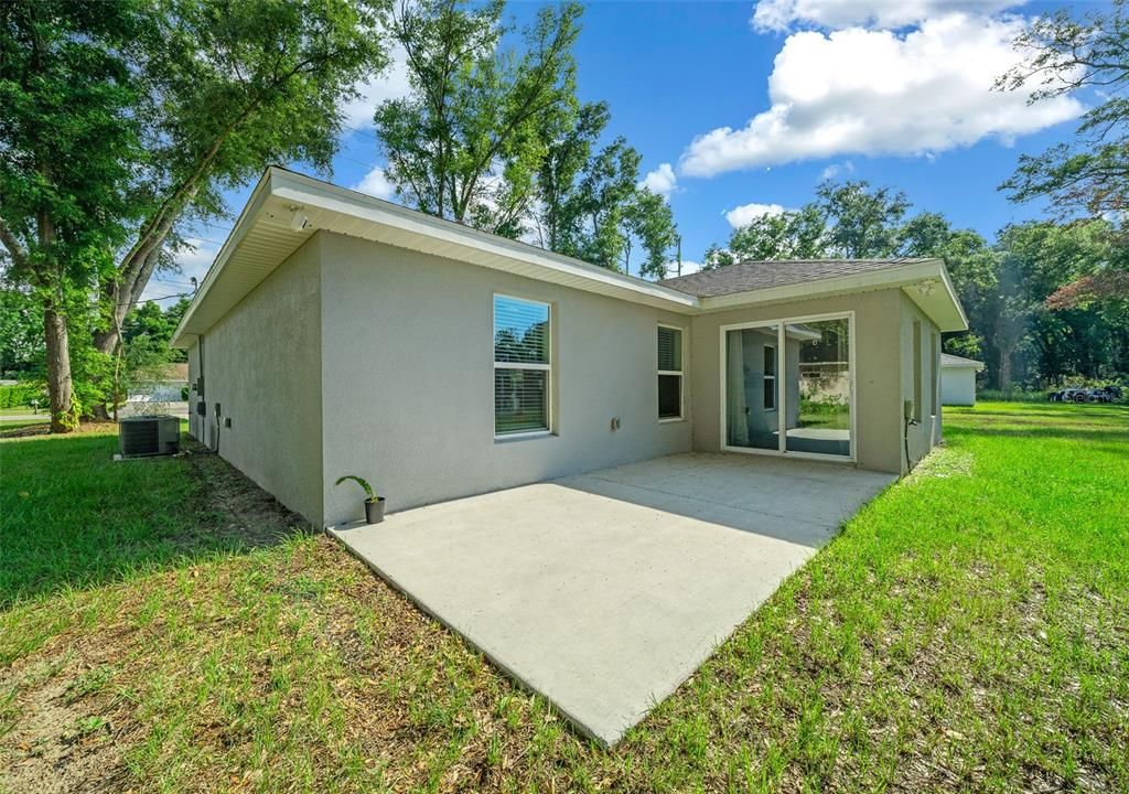 Active With Contract: $282,500 (3 beds, 2 baths, 1550 Square Feet)