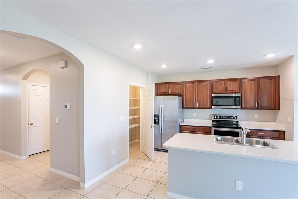 For Sale: $403,000 (3 beds, 2 baths, 1671 Square Feet)