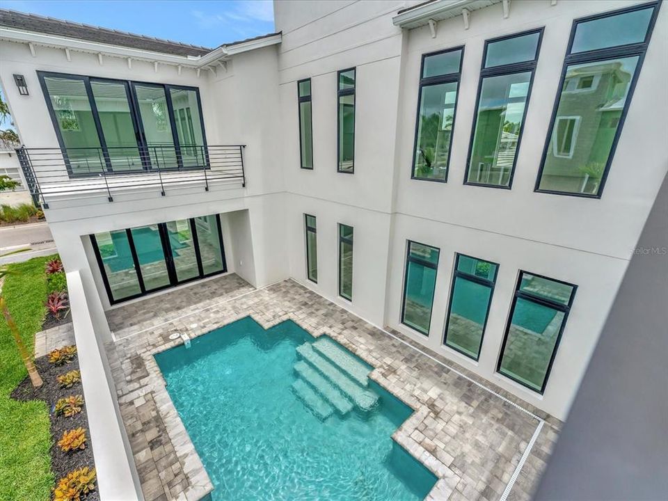 Pool & Courtyard