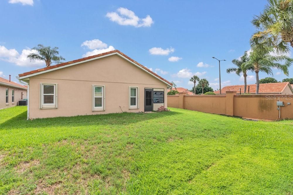For Sale: $449,900 (3 beds, 2 baths, 1602 Square Feet)