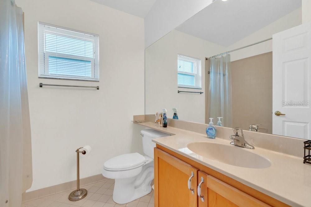 For Sale: $449,900 (3 beds, 2 baths, 1602 Square Feet)