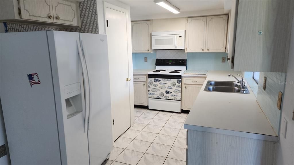 For Sale: $269,000 (2 beds, 2 baths, 1542 Square Feet)