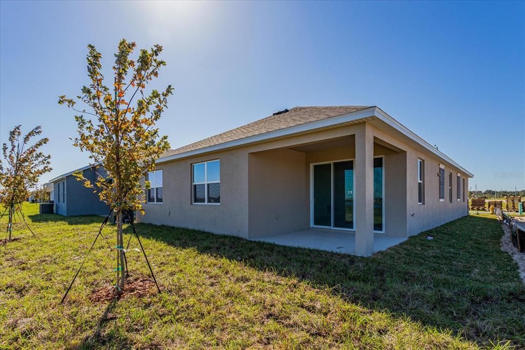 For Sale: $513,303 (4 beds, 2 baths, 1938 Square Feet)