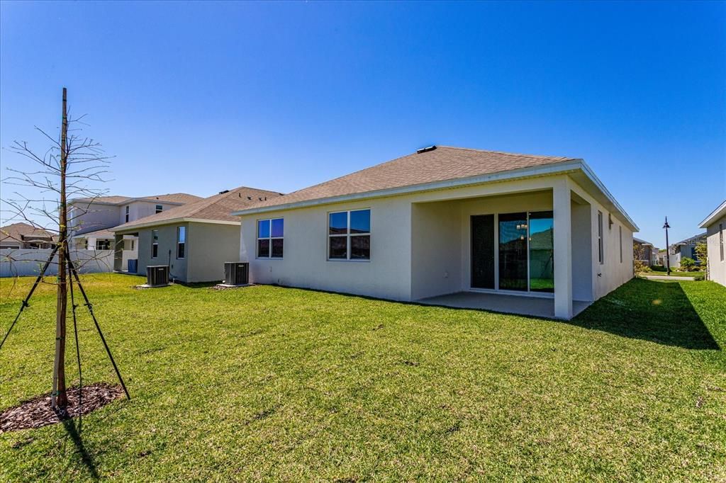 Active With Contract: $449,208 (4 beds, 2 baths, 1938 Square Feet)