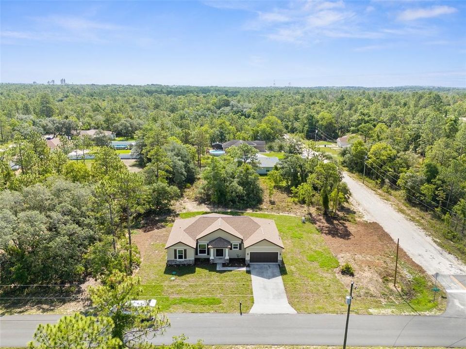 For Sale: $399,000 (3 beds, 2 baths, 1949 Square Feet)